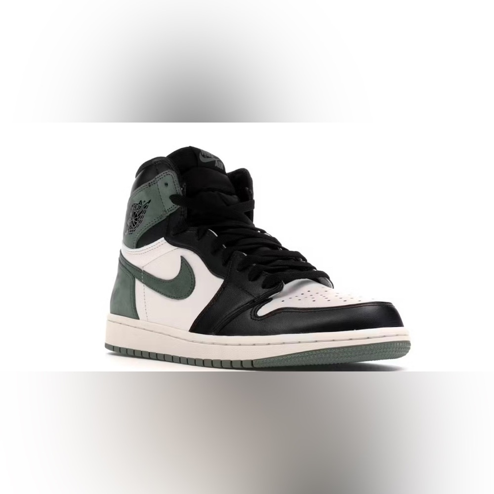 Air Jordan 1 retro clay green 2018 9.5 US